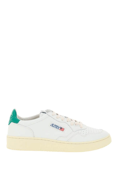 AUTRY leather medalist low sneakers